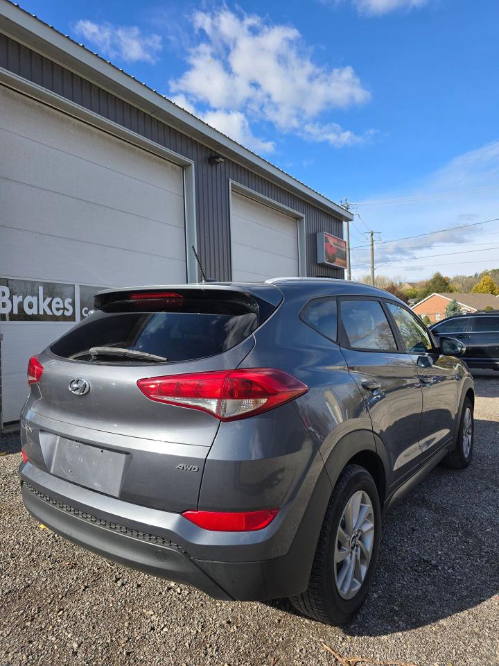 2016 Hyundai Tucson AWD 4DR 2.0L PREMIUM - Photo #6