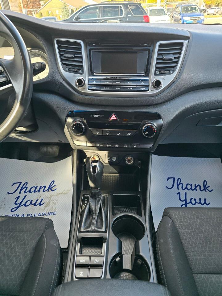 2016 Hyundai Tucson AWD 4DR 2.0L PREMIUM - Photo #12