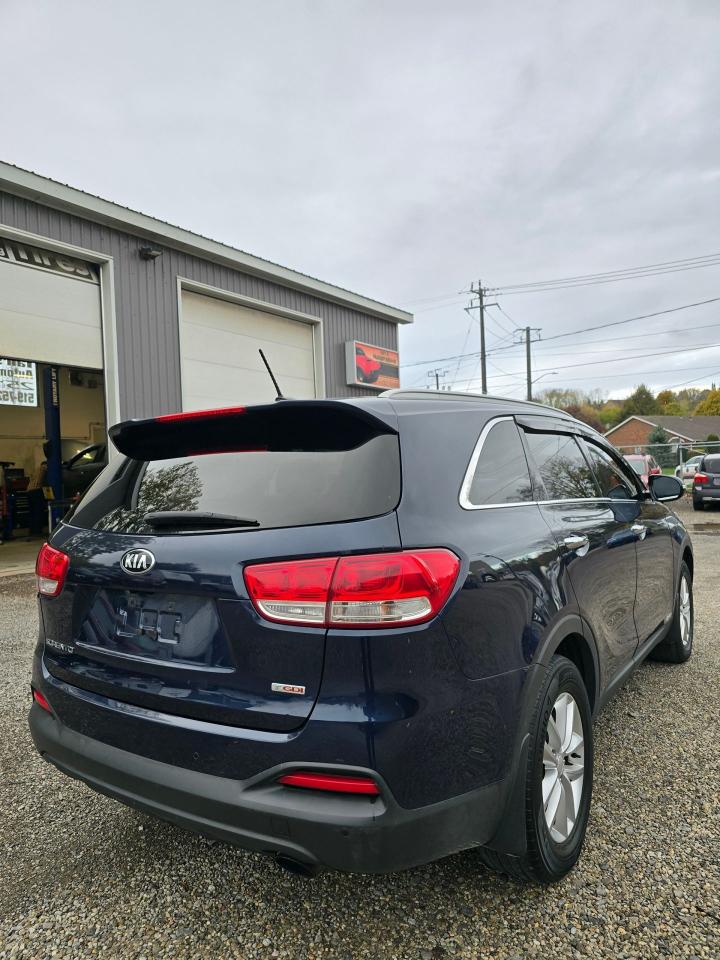 2016 Kia Sorento 2.0L Turbo EX - Photo #14