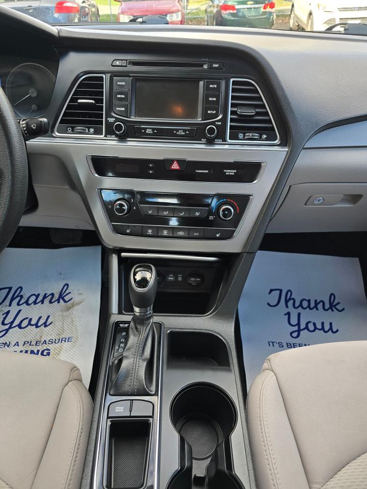 2015 Hyundai Sonata 4dr Sdn 2.4L Auto GL - Photo #7