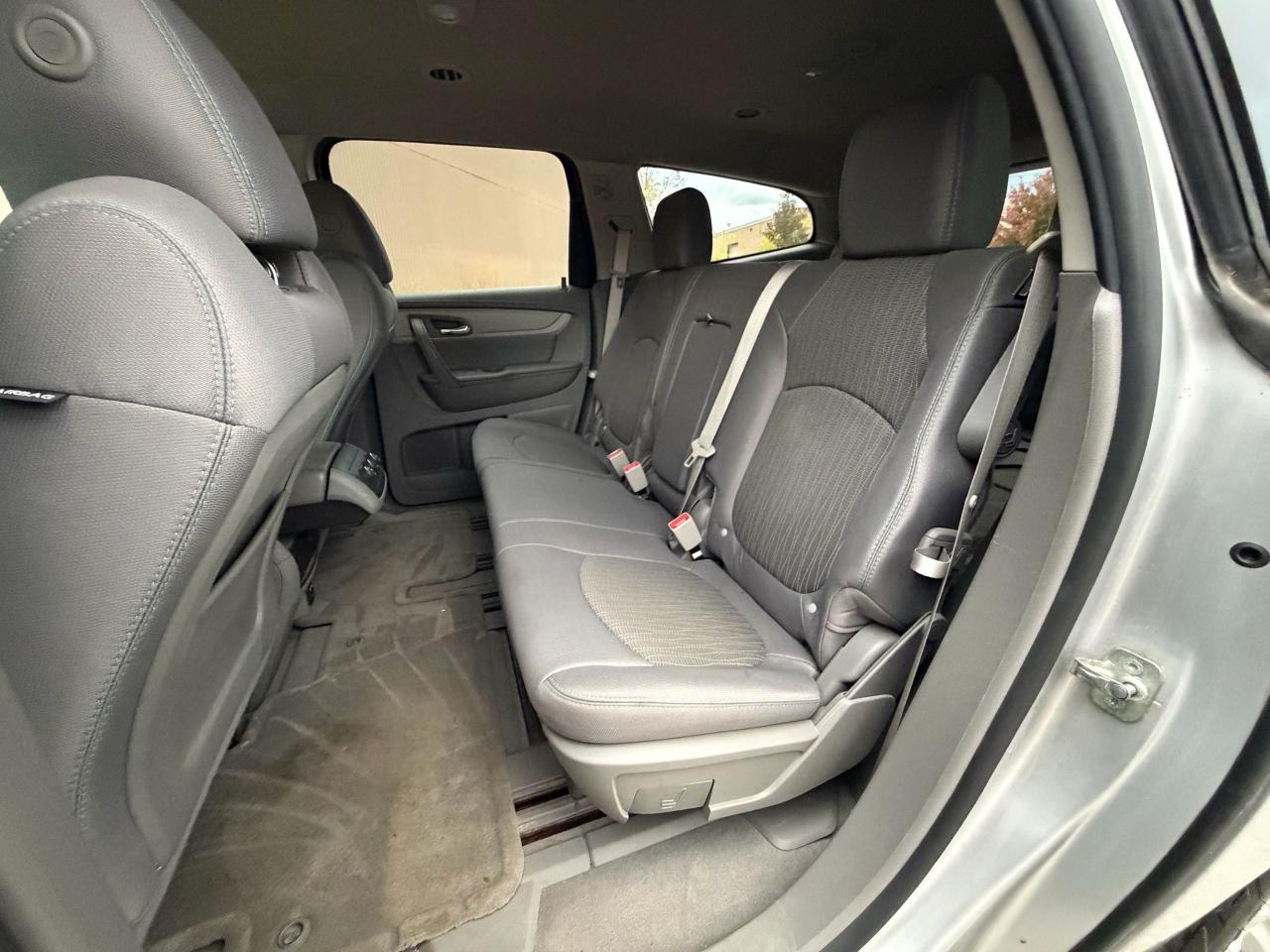 2014 Chevrolet Traverse LS - Photo #12