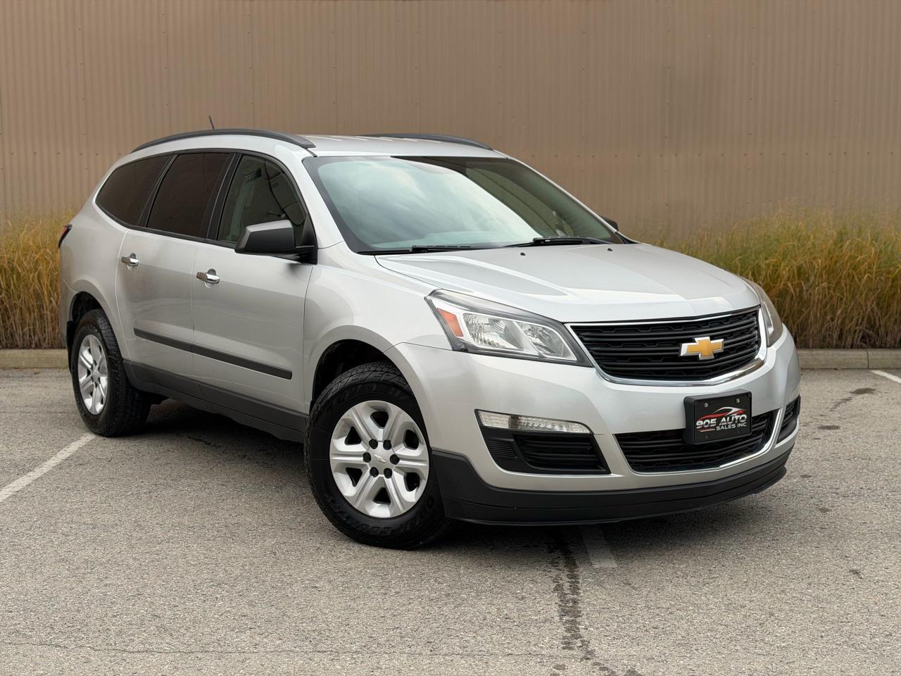2014 Chevrolet Traverse LS - Photo #2