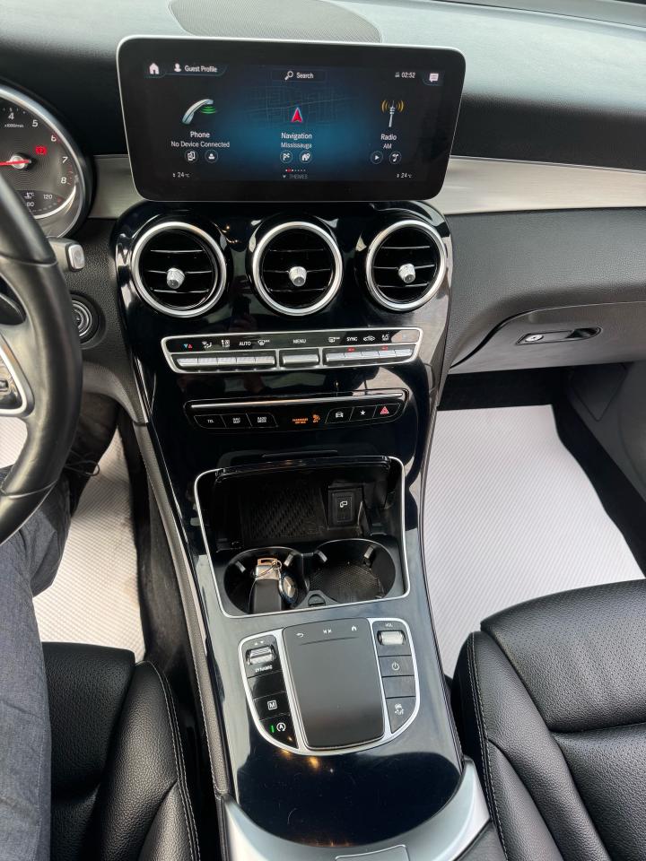 2020 Mercedes-Benz GLC-Class GLC 300 4MATIC SUV - Photo #17