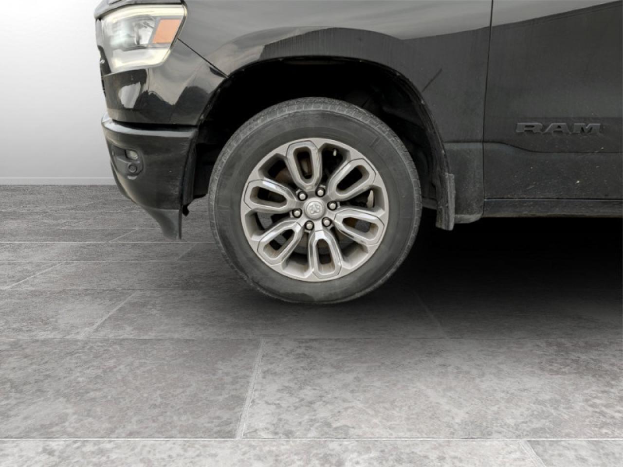 2019 RAM 1500 Sport  **16 SERVICE RECORDS - CLEAN CARFAX** Photo