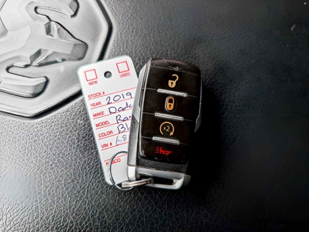 2019 RAM 1500 Sport  **16 SERVICE RECORDS - CLEAN CARFAX** Photo