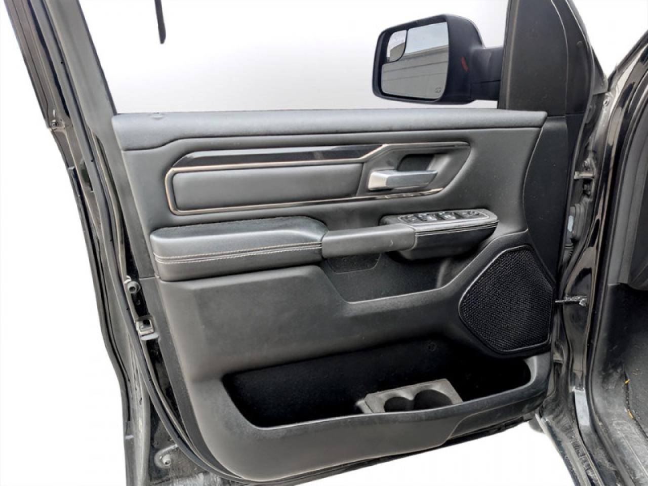 2019 RAM 1500 Sport  **16 SERVICE RECORDS - CLEAN CARFAX** Photo