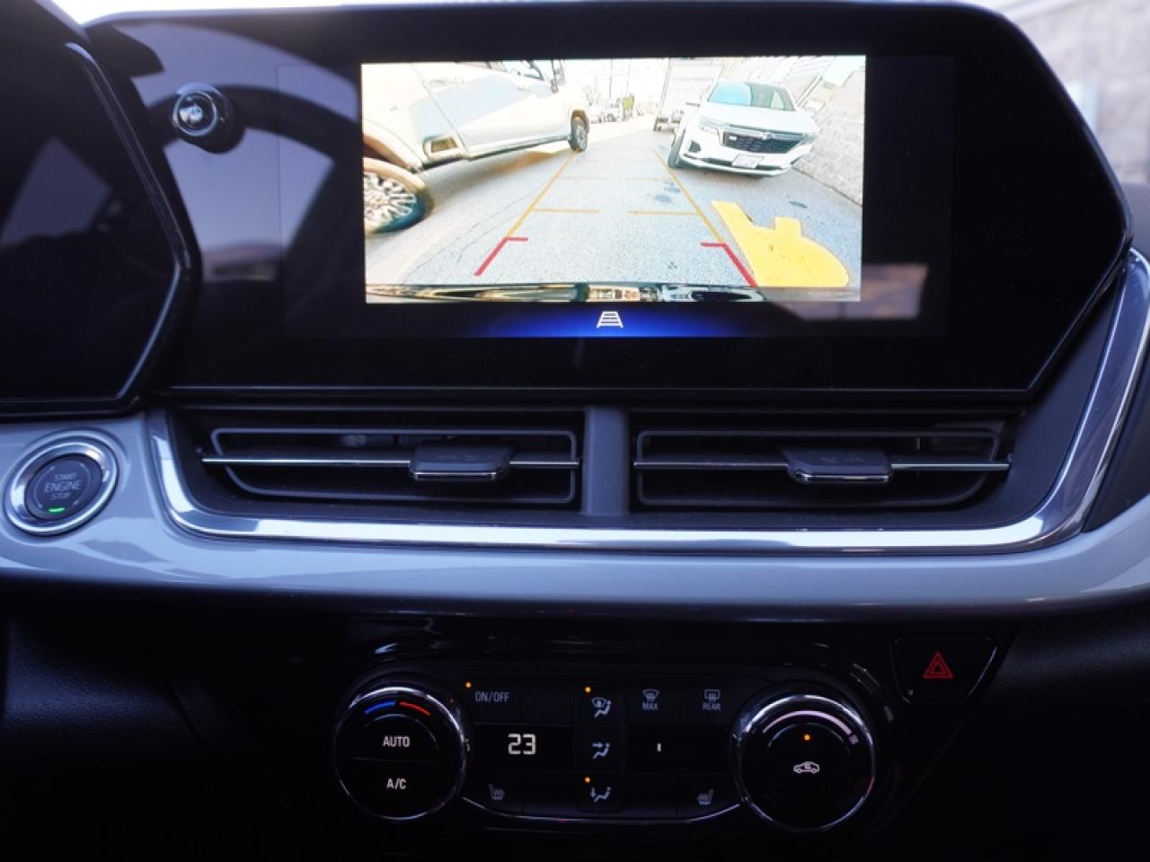 2025 Chevrolet Trax LT  - Heated Seats -  Remote Start Photo