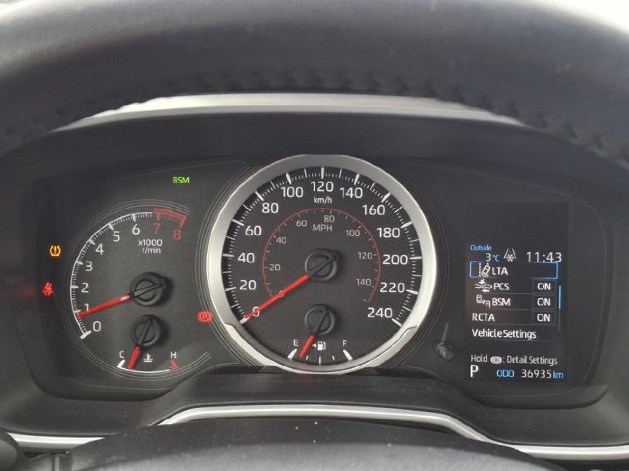 2022 Toyota Corolla Hatchback | Heated Seats | Adaptive Cruise | Rear Cam | Lane Departure | Keyless Entry | and More ! Photo