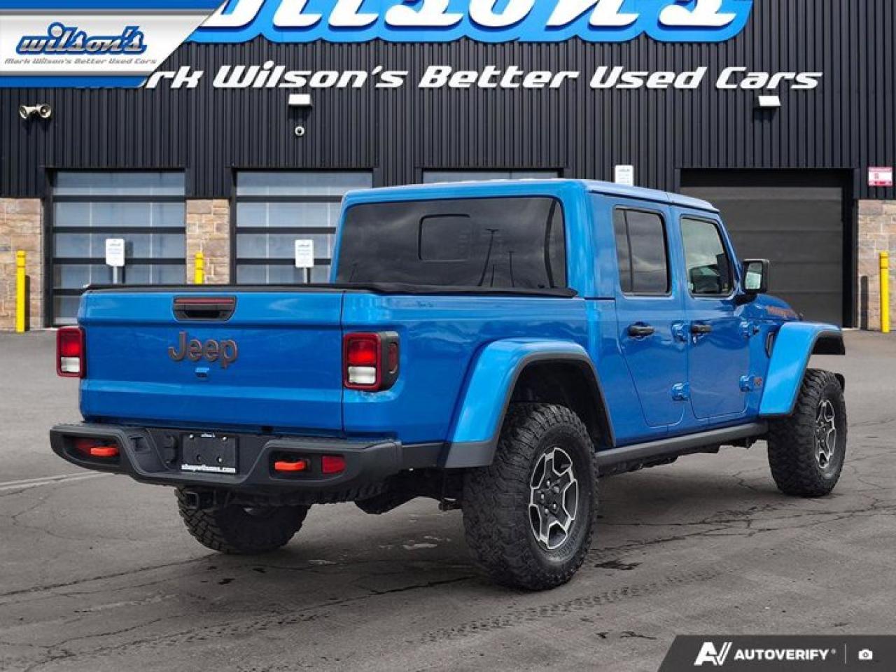 2022 Jeep Gladiator Mojave | Leather | Tow Pkg | Heated Wheel + Seats | Spray-in Liner | Body Colour Hardtop and More ! Photo