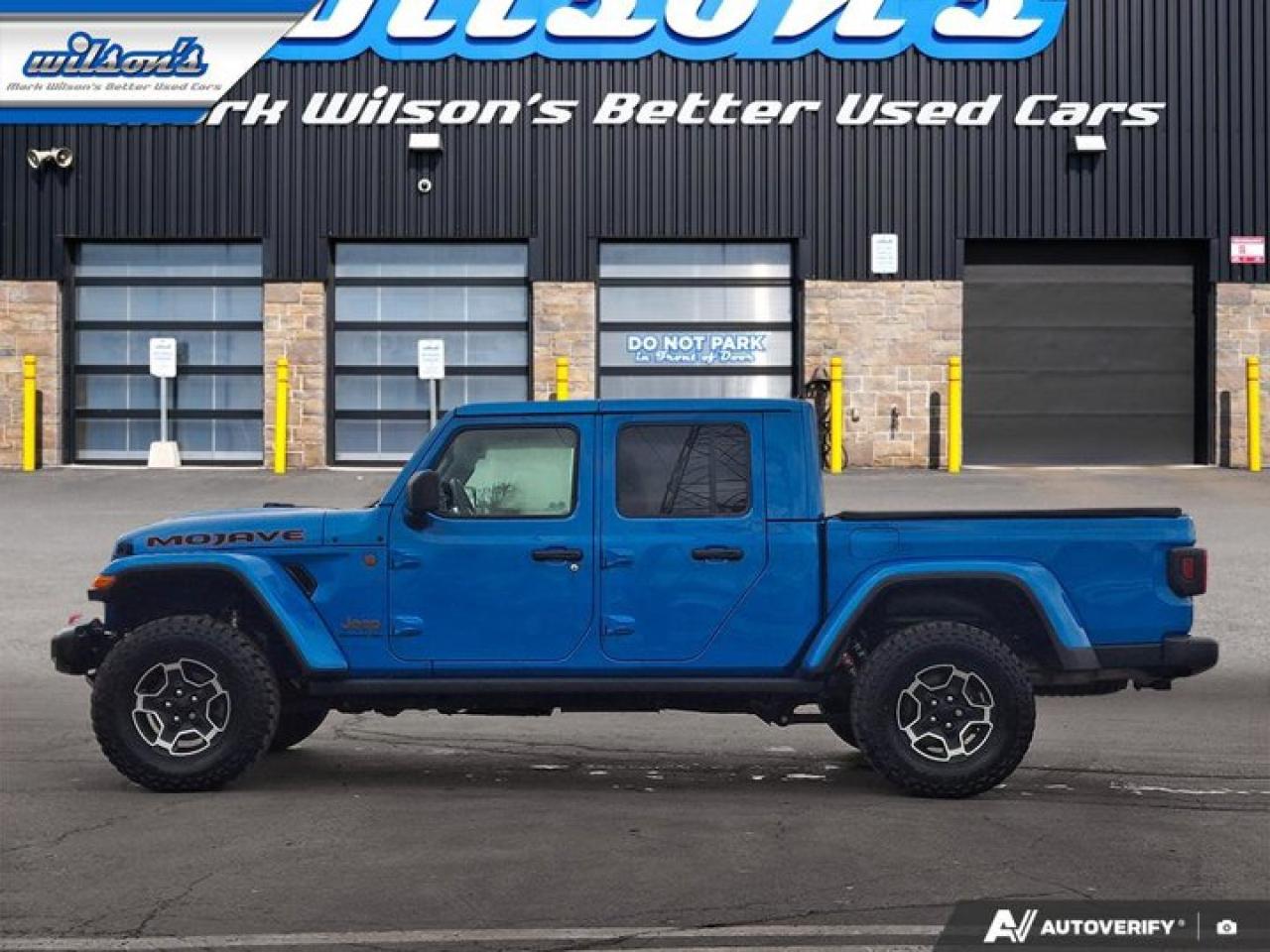 2022 Jeep Gladiator Mojave | Leather | Tow Pkg | Heated Wheel + Seats | Spray-in Liner | Body Colour Hardtop and More ! Photo