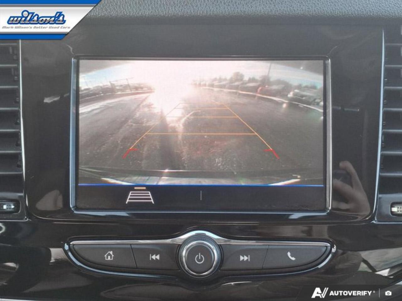 2022 Buick Encore Preferred AWD | Sunroof | Remote Start | CarPlay + Android | Forward Collision Warning | and More ! Photo