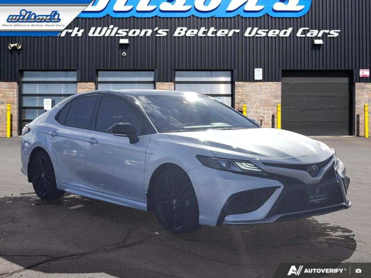 2022 Toyota Camry Hybrid XSE | Leather | Sunroof | Adaptive Cruise | CarPlay | Android Auto | and More ! Photo