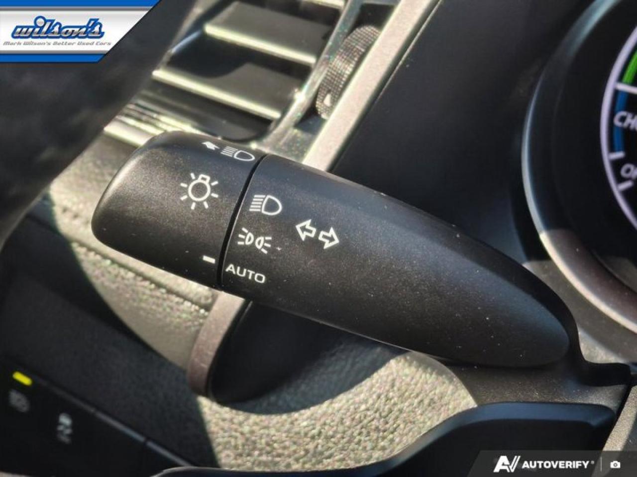 2022 Toyota Camry Hybrid XSE | Leather | Sunroof | Adaptive Cruise | CarPlay | Android Auto | and More ! Photo