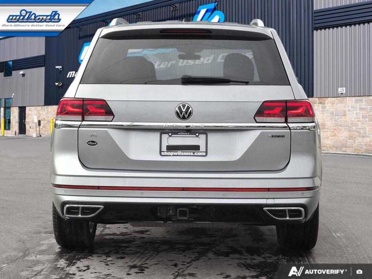 2023 Volkswagen Atlas Execline 4Motion | V6 | R-Line | Leather | Pano Roof | Nav | 360 Camera | Adaptive Cruise and More ! Photo