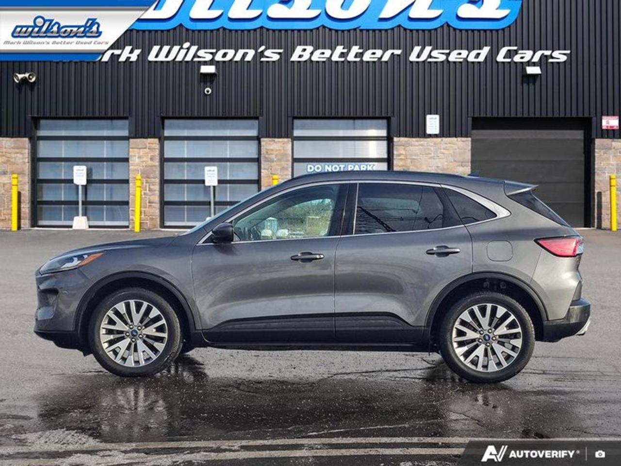 2022 Ford Escape Titanium | Leather | Nav | Adaptive Cruise | Heated Seats | CarPlay + Android | and More! Photo1