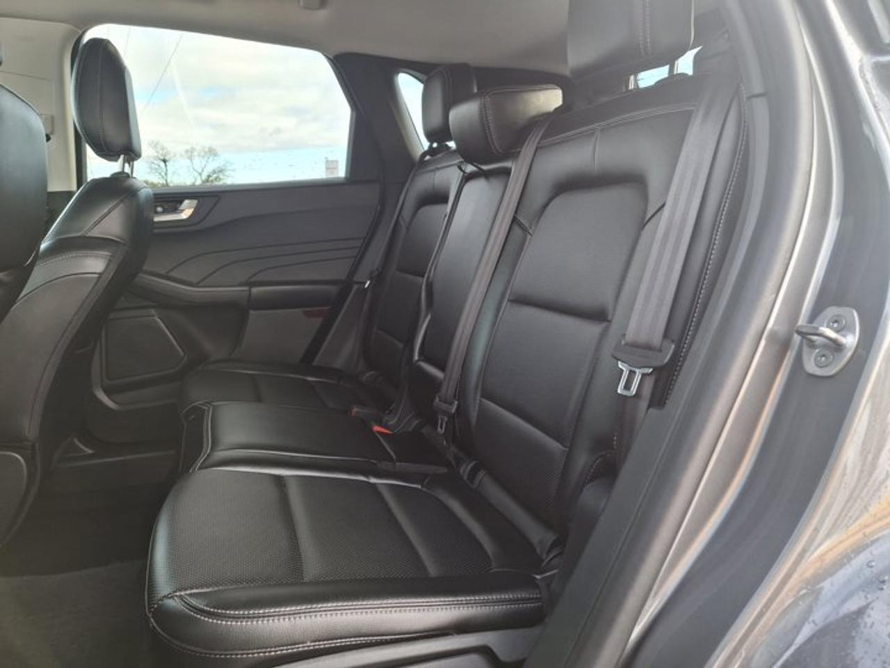 2022 Ford Escape Titanium | Leather | Nav | Adaptive Cruise | Heated Seats | CarPlay + Android | and More! Photo