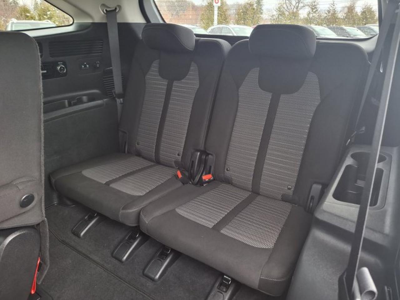 2022 Kia Sorento X-Line AWD | 7 Passenger | Heated Wheel + Seats | Power Seat | CarPlay + Android | 20" Wheels & More Photo