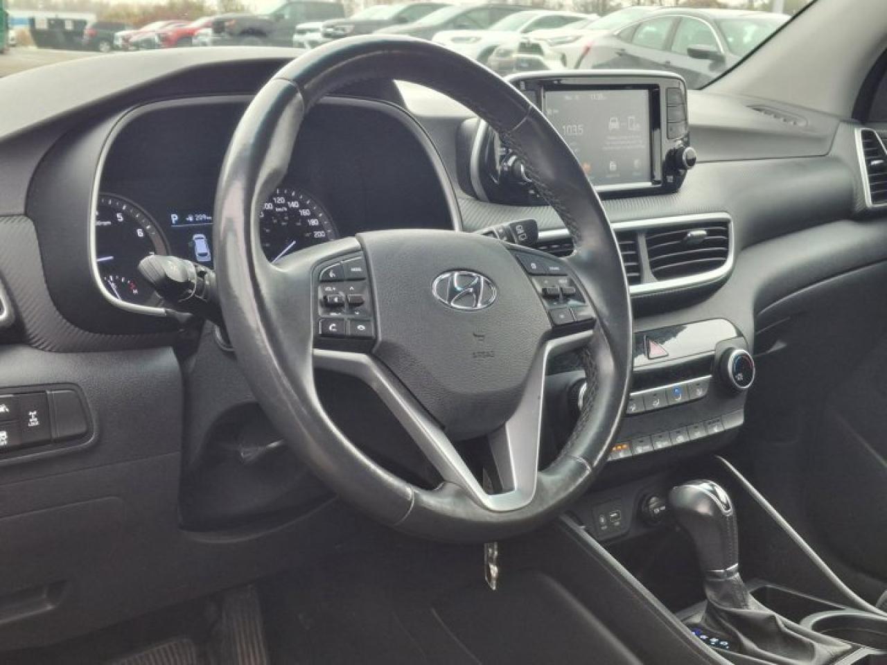 2019 Hyundai Tucson Preferred AWD | CarPlay | Android Auto | Heated Seats & Steering | BSM | Rear Camera & More ! Photo