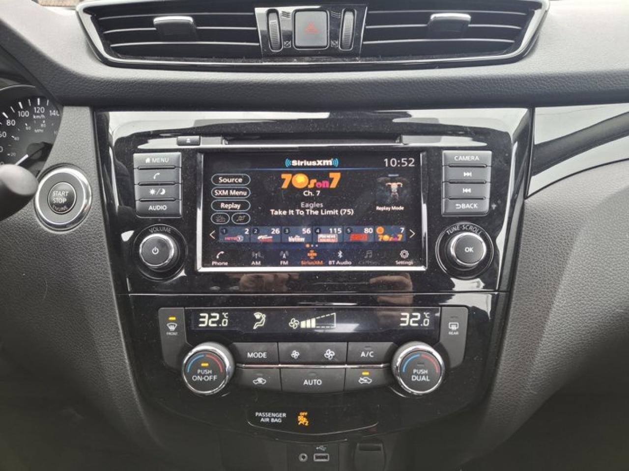 2023 Nissan Qashqai SV AWD | Sunroof | Heated Seats + Steering | CarPlay | Remote Start | Adaptive Cruise | Rear Cam | Photo