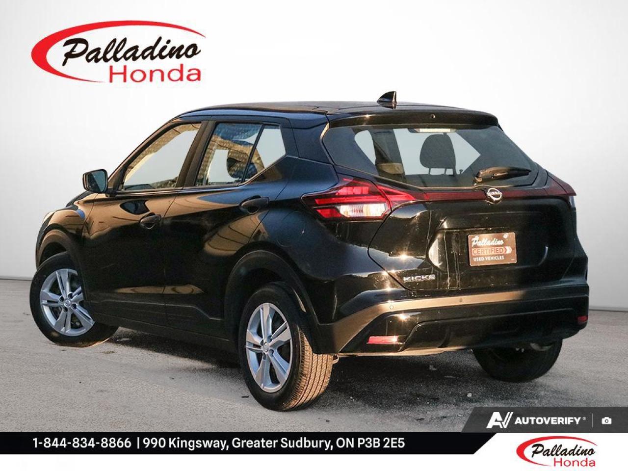 2022 Nissan Kicks S Photo3