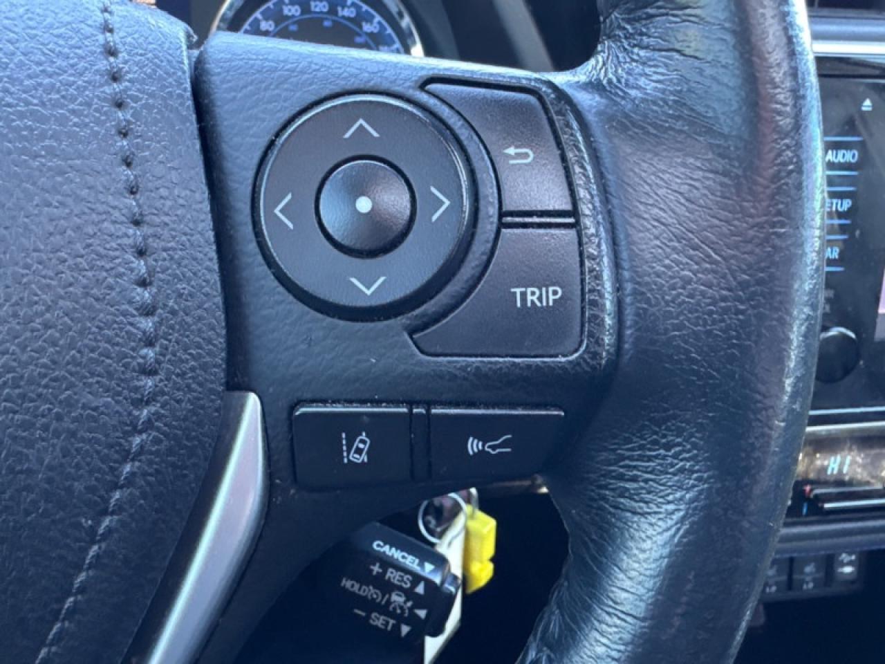 2018 Toyota Corolla SE  - Heated Seats -  Bluetooth Photo