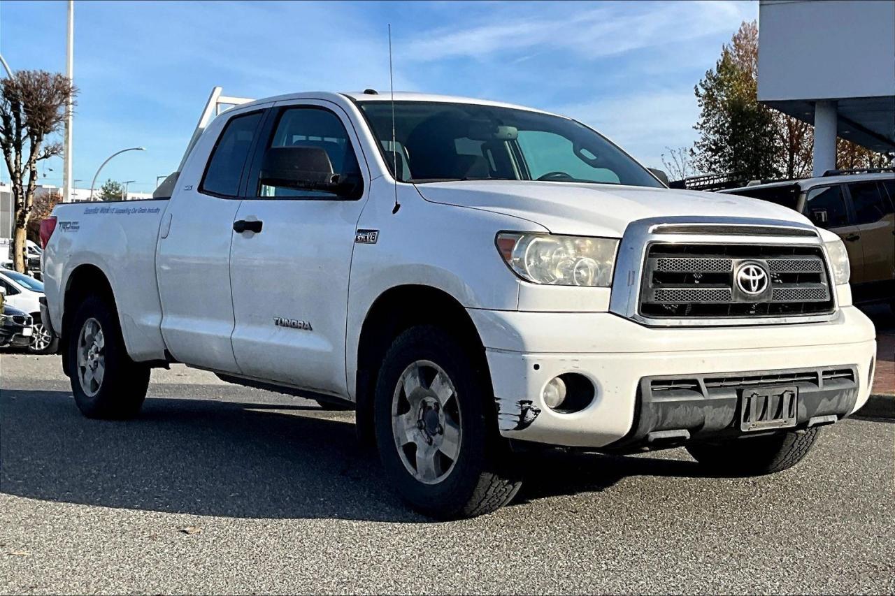 Used 2013 Toyota Tundra 4x4 Dbl Cab SR5 4.6 for sale in Abbotsford, BC