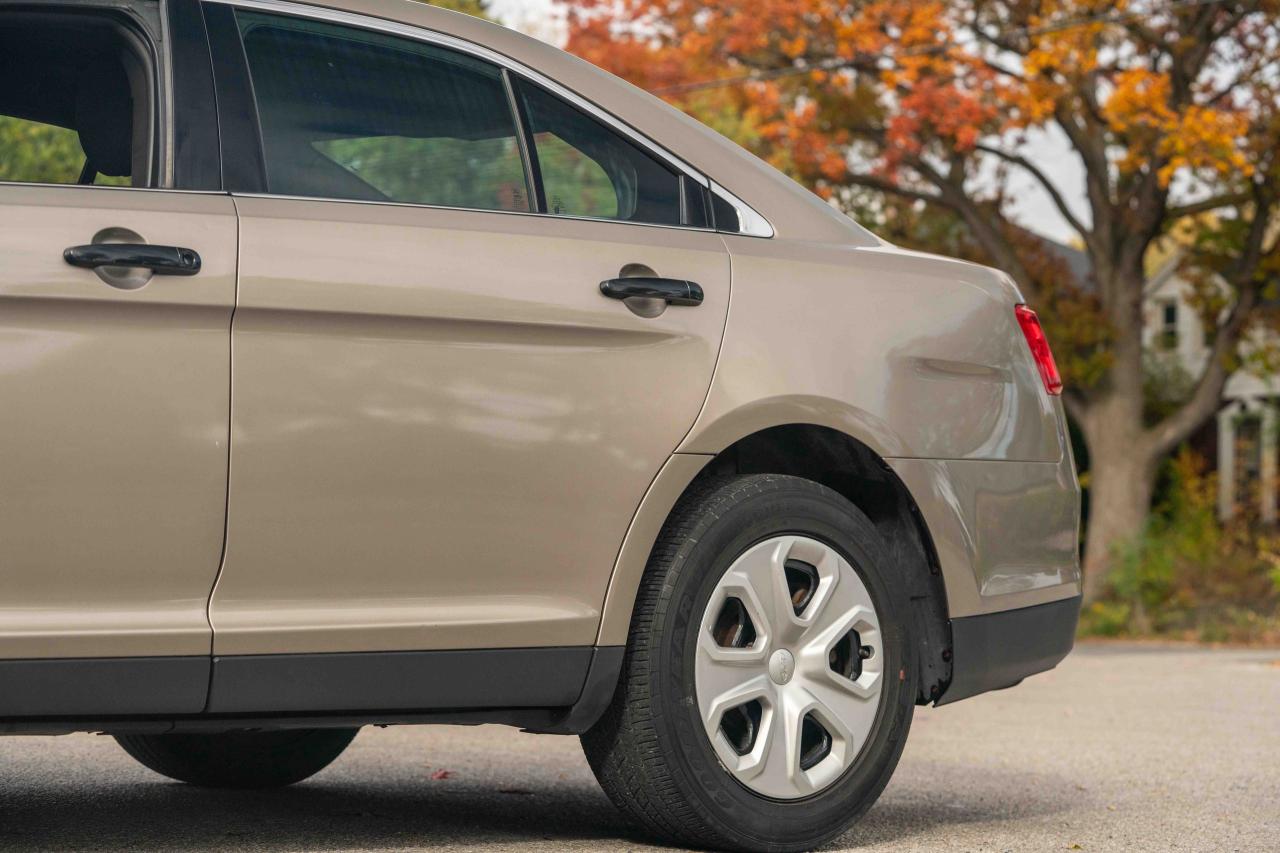 2014 Ford Taurus FWD POLICE INTERCEPTOR SEDAN - Photo #12