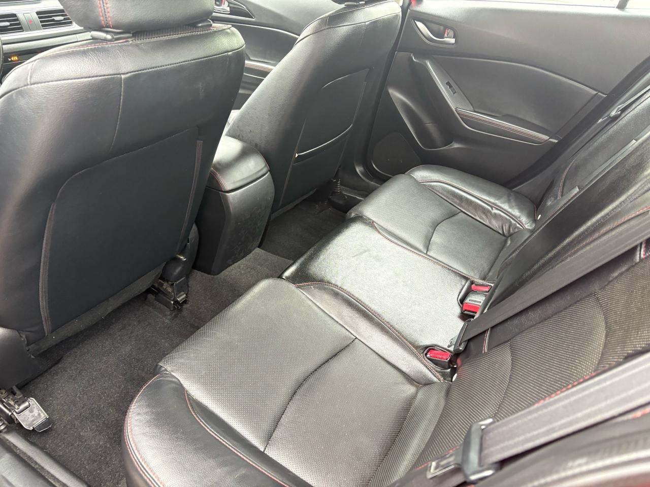 2016 Mazda MAZDA3 GT - Photo #10