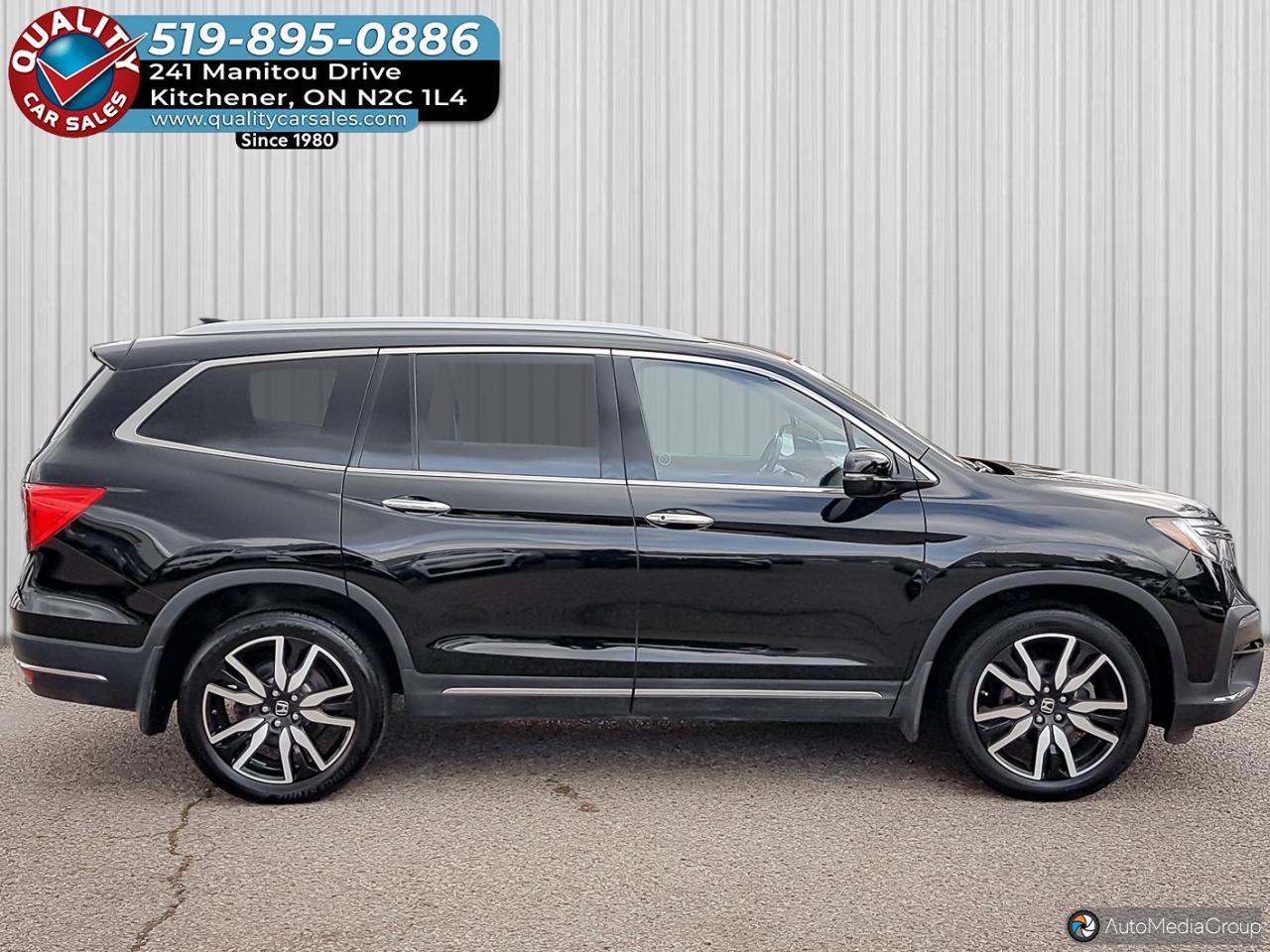 2021 Honda Pilot Touring *LEATHER-SUNROOF-NAVIGATION-DVD PLAYER* Photo2