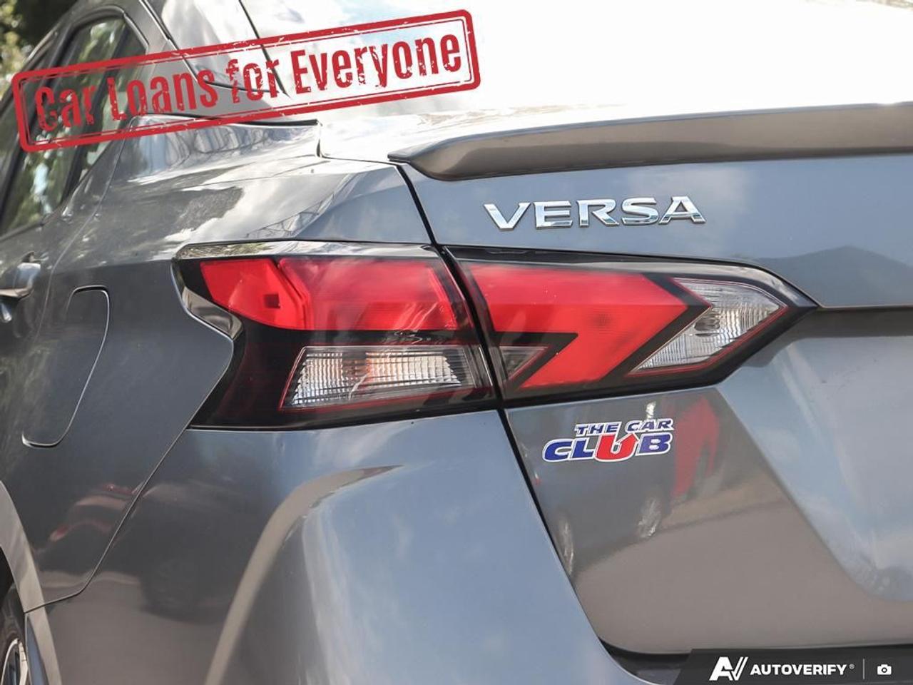 2023 Nissan Versa SR