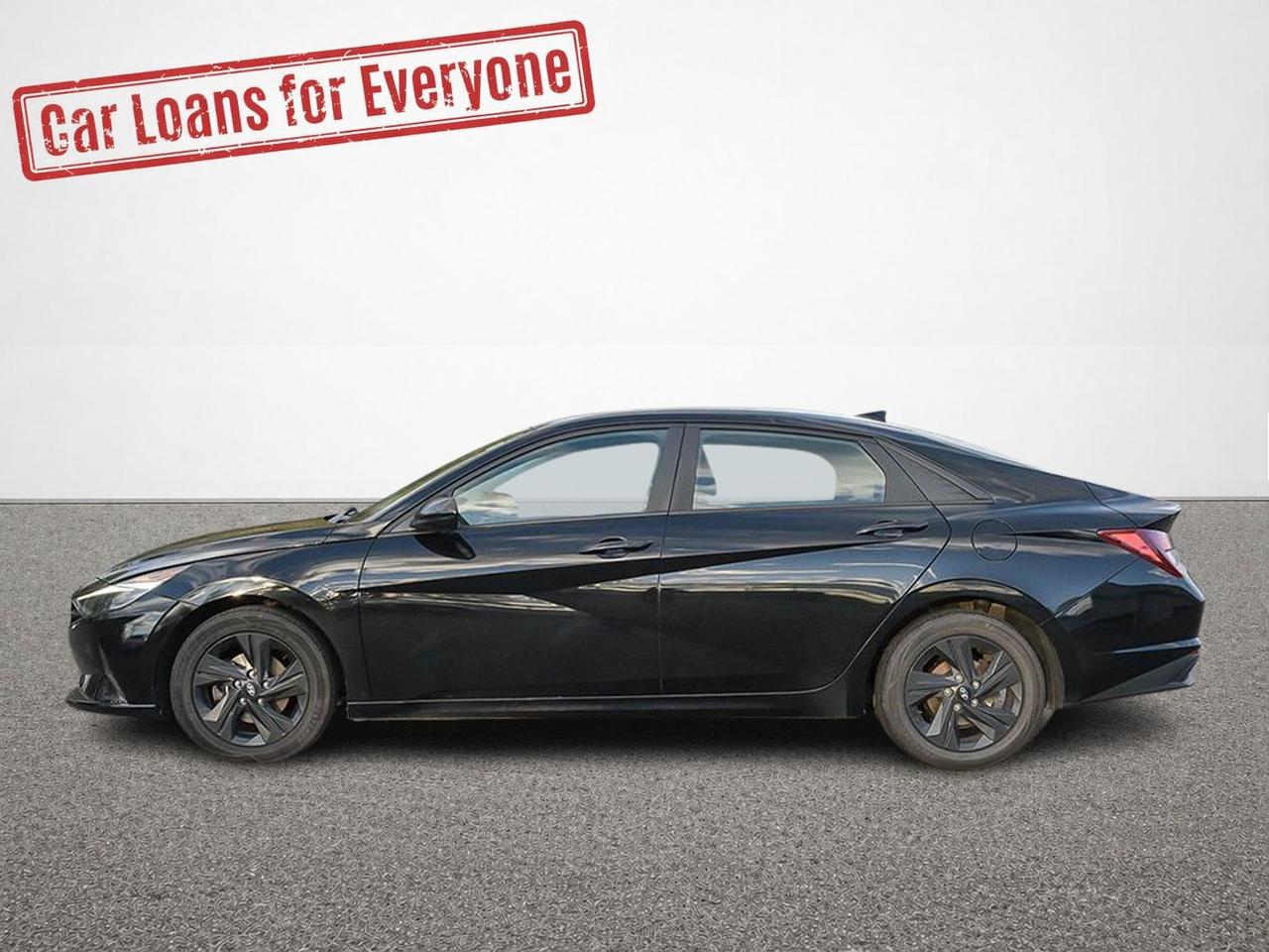 2022 Hyundai Elantra Preferred Photo2