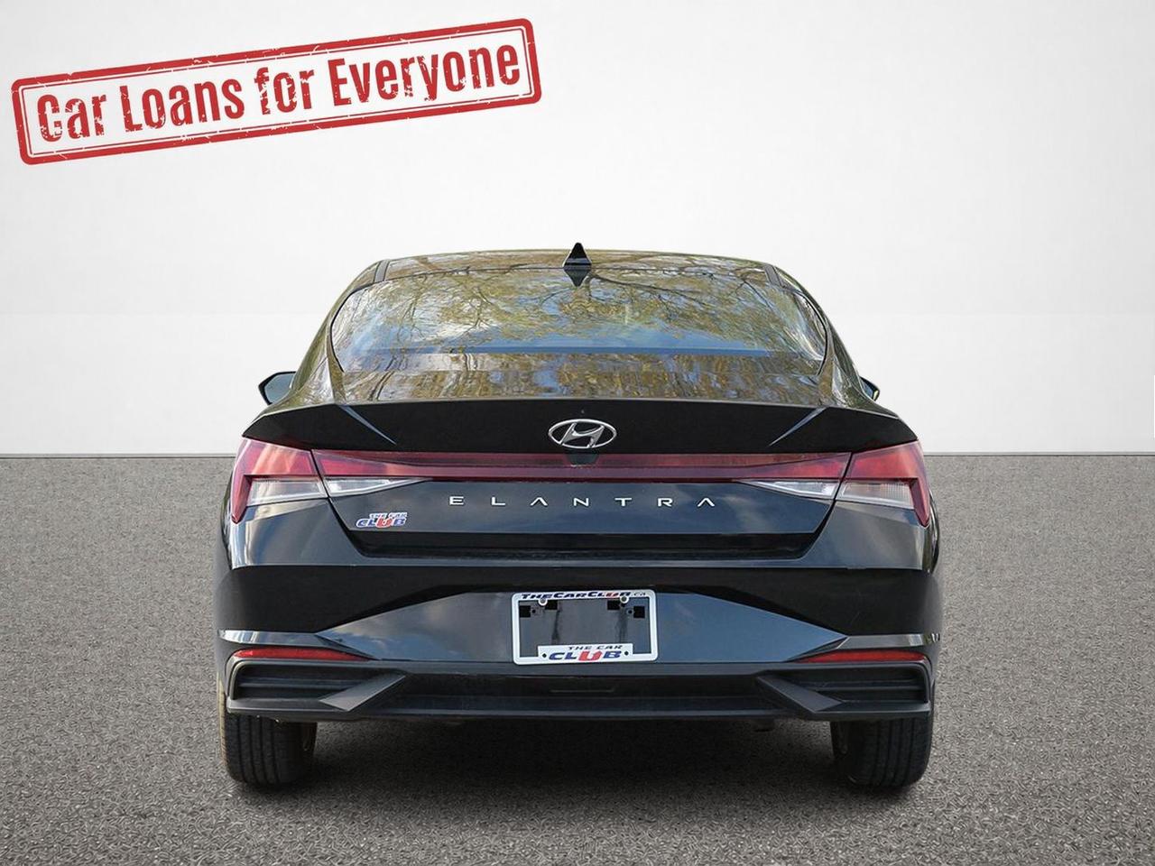2022 Hyundai Elantra Preferred Photo
