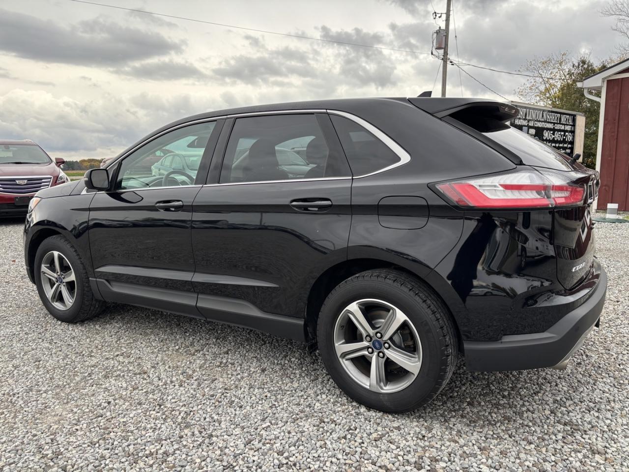 2019 Ford Edge SEL AWD Photo
