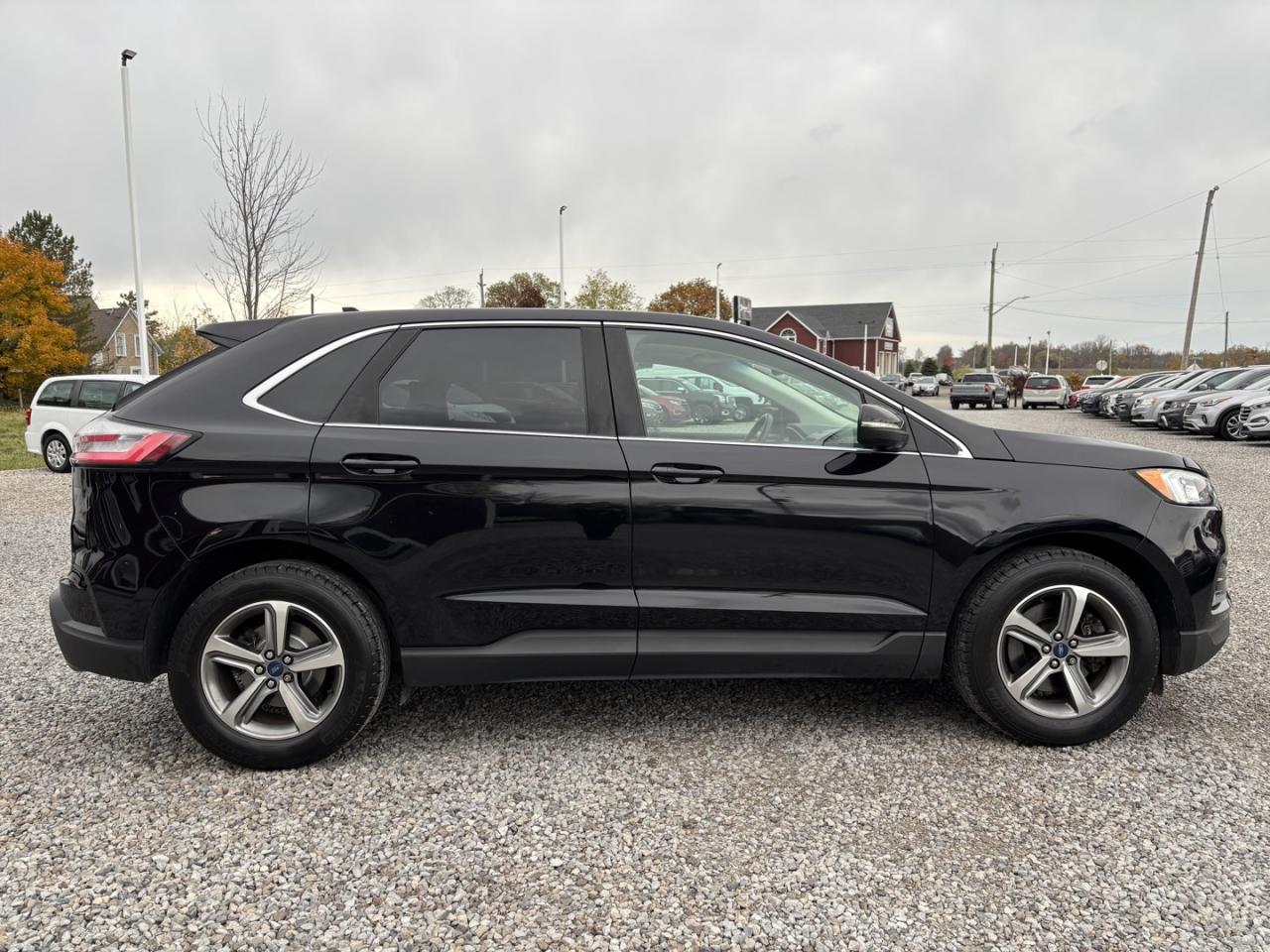 2019 Ford Edge SEL AWD Photo