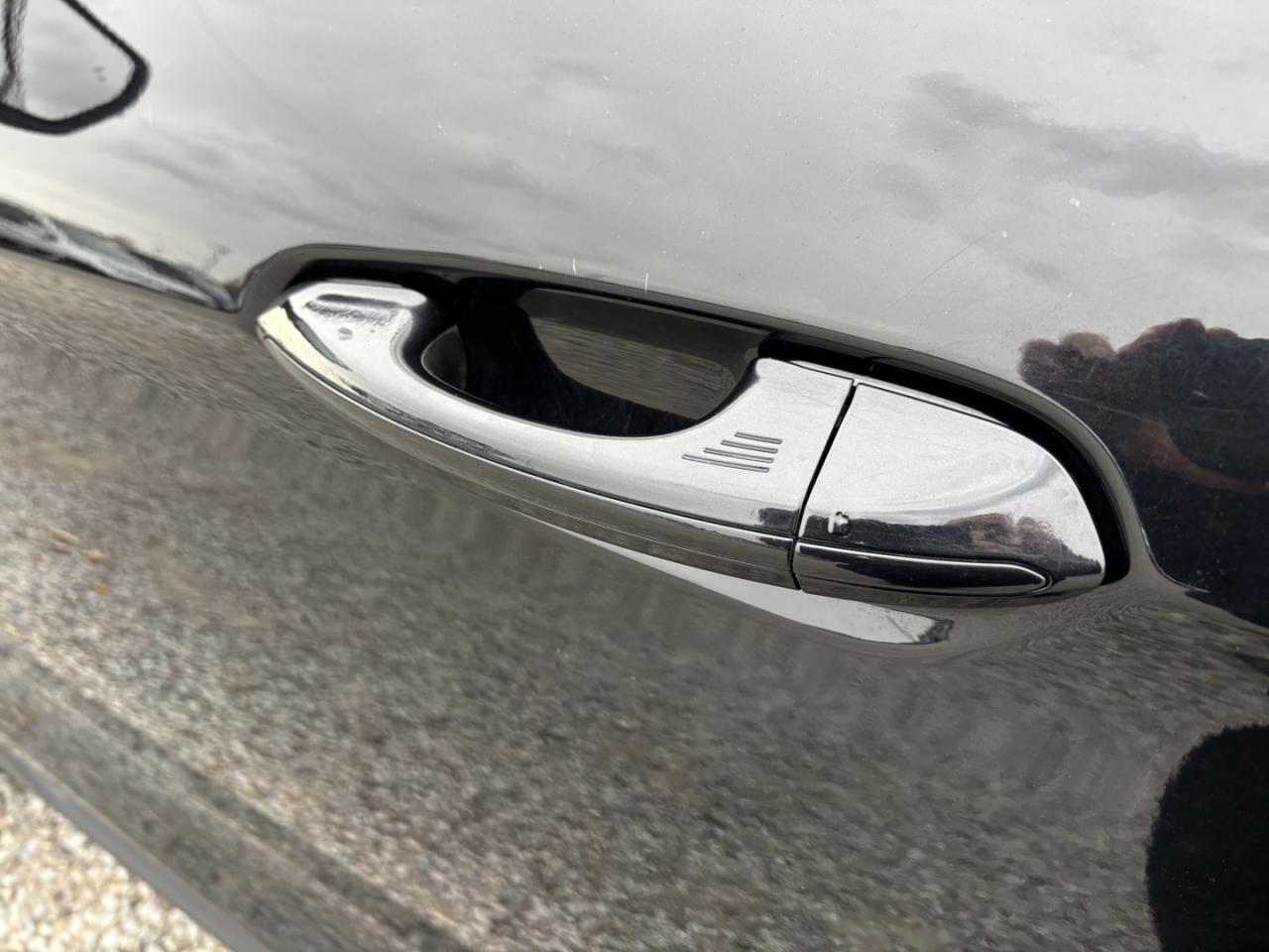 2019 Ford Edge SEL AWD Photo