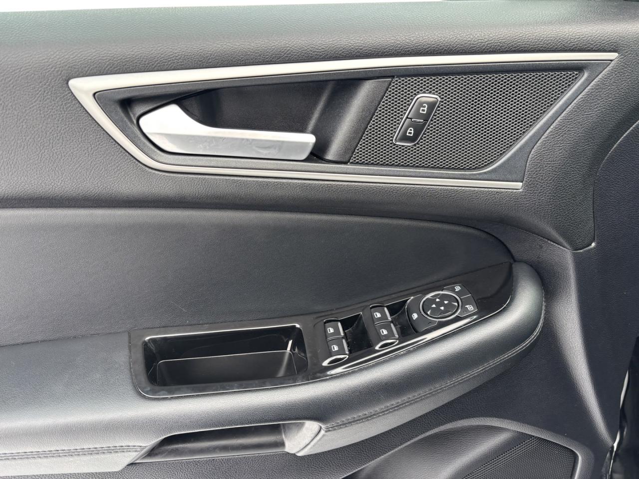 2019 Ford Edge SEL ~NO ACCIDENTS~LEATHER~AWD~ Photo