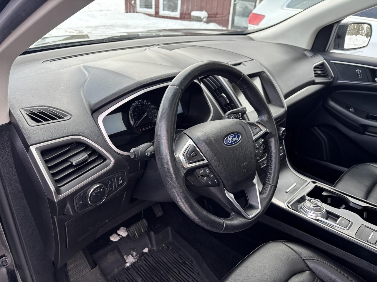 2019 Ford Edge SEL ~NO ACCIDENTS~LEATHER~AWD~ Photo