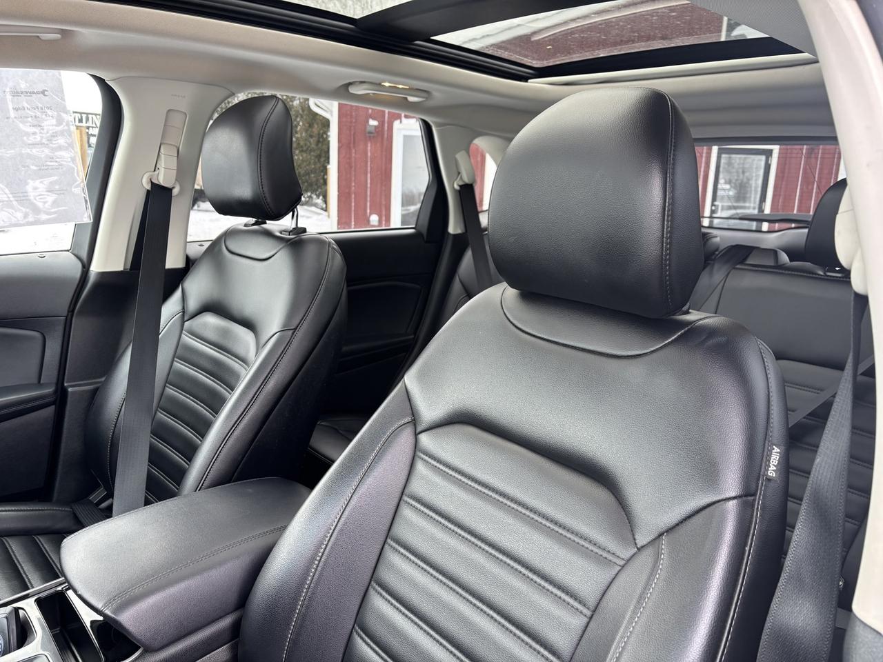 2019 Ford Edge SEL ~NO ACCIDENTS~LEATHER~AWD~ Photo