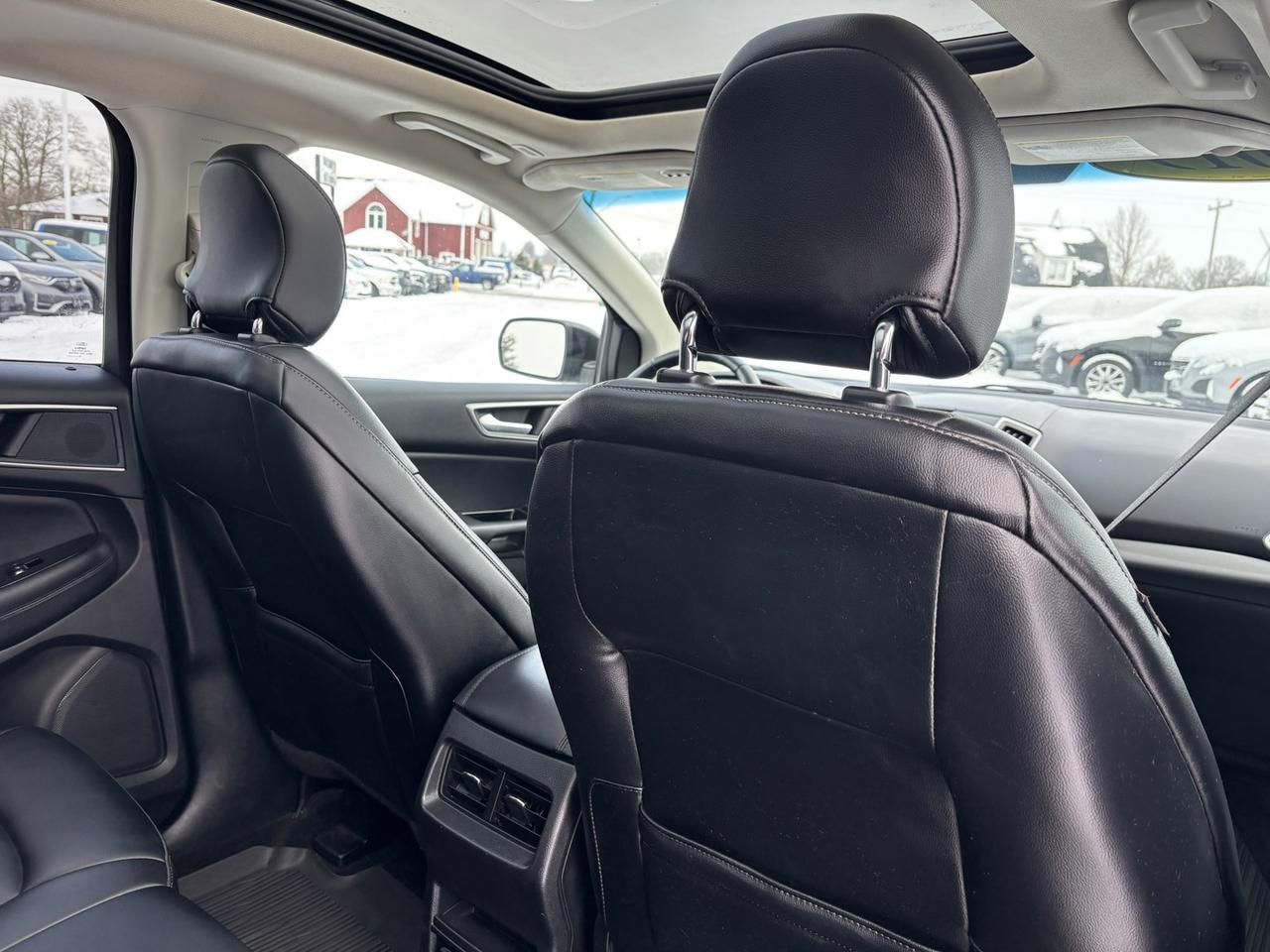 2019 Ford Edge SEL ~NO ACCIDENTS~LEATHER~AWD~ Photo