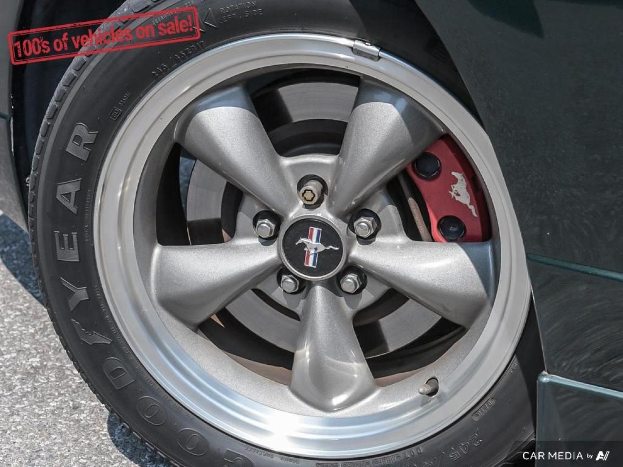 2001 Ford Mustang GT Photo