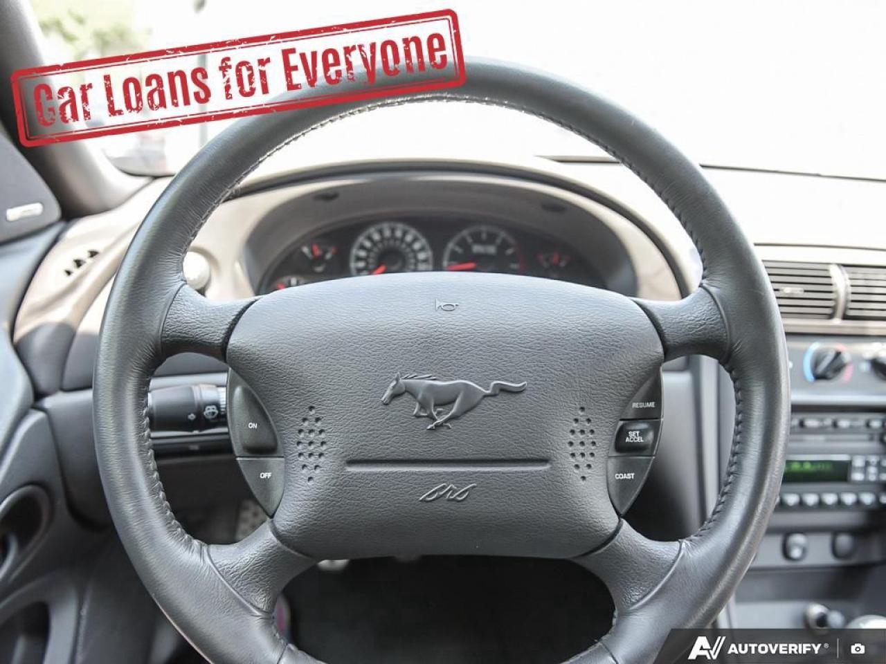 2001 Ford Mustang GT Photo