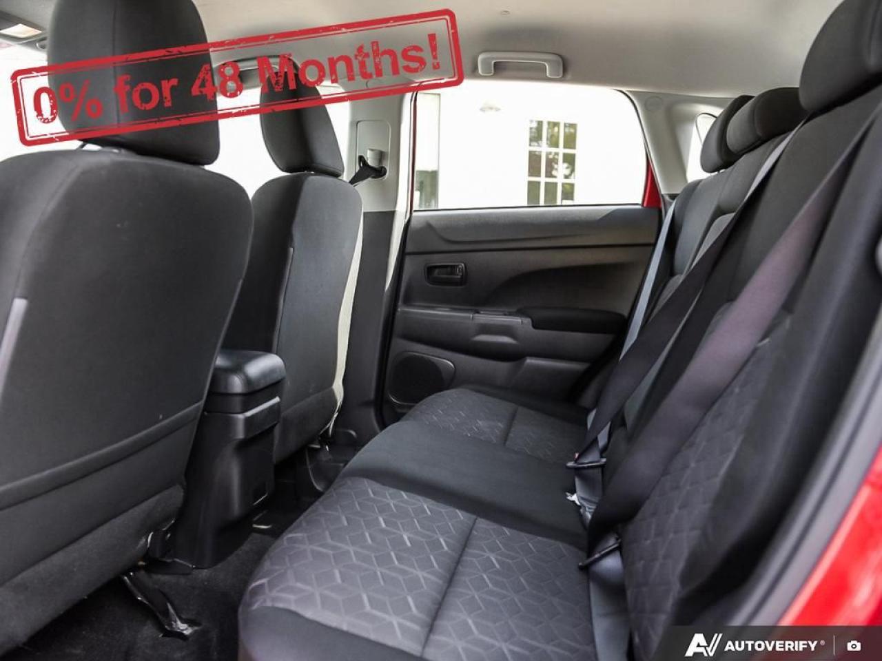 2022 Mitsubishi RVR ES Photo