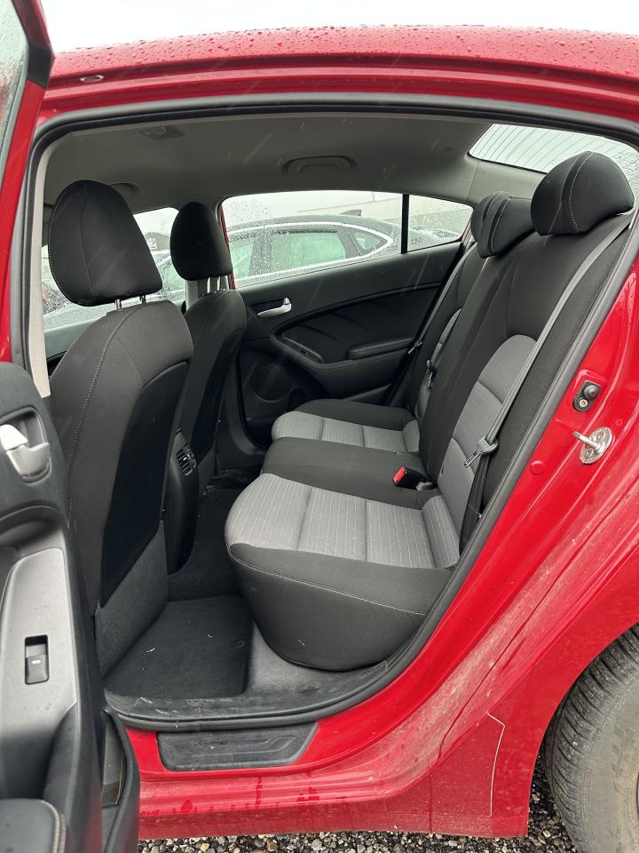 2014 Kia Forte LX - Photo #7