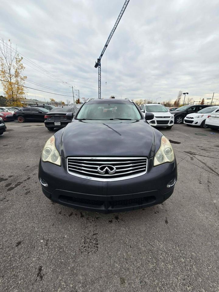 2010 Infiniti EX35 Journey - Photo #2