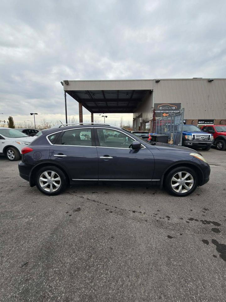 2010 Infiniti EX35 Journey - Photo #3