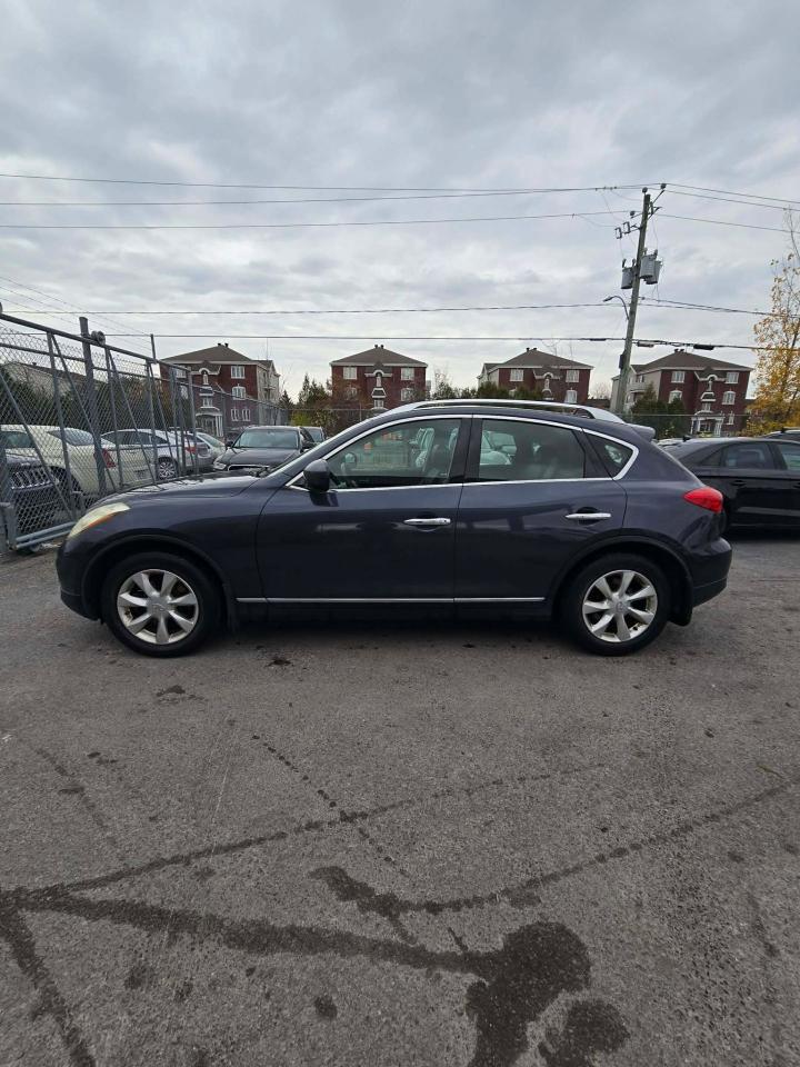 2010 Infiniti EX35 Journey - Photo #4