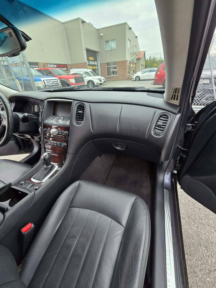 2010 Infiniti EX35 Journey - Photo #7