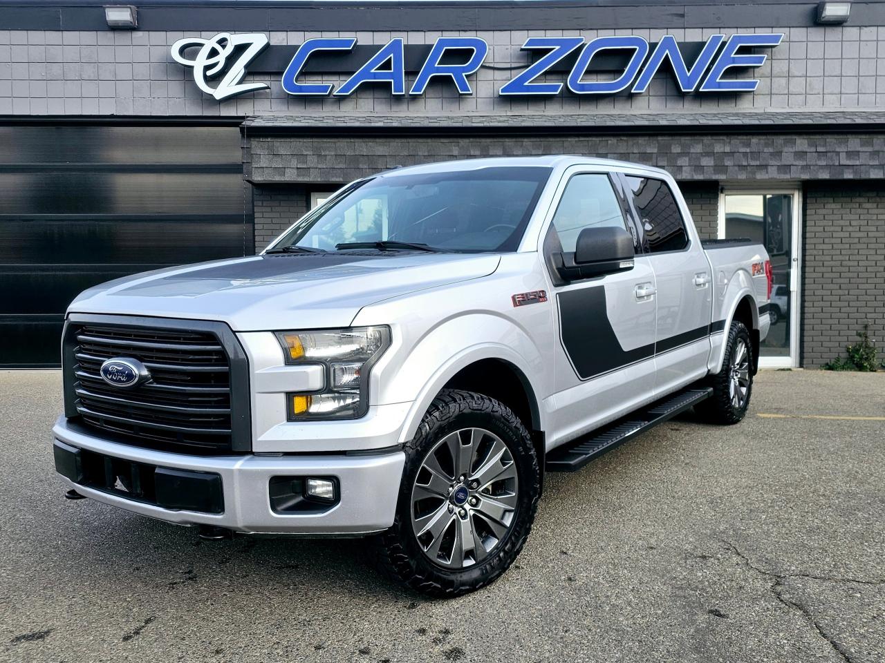 2016 Ford F-150 FX4 | 5.0L V8 | One Owner | Clean Title - Photo #11