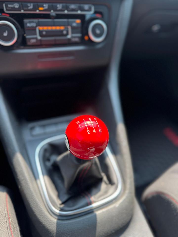 2011 Volkswagen Golf GTI | 6 SPEED MANUAL | CERTIFIED Photo