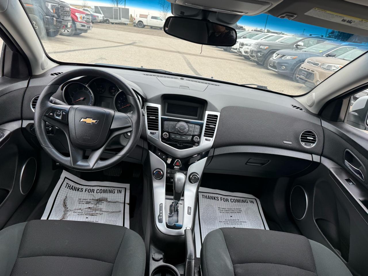 2011 Chevrolet Cruze LT Turbo w/1SA - Photo #10